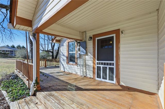 4052 Sutton Road, Gainesville, GA 30506