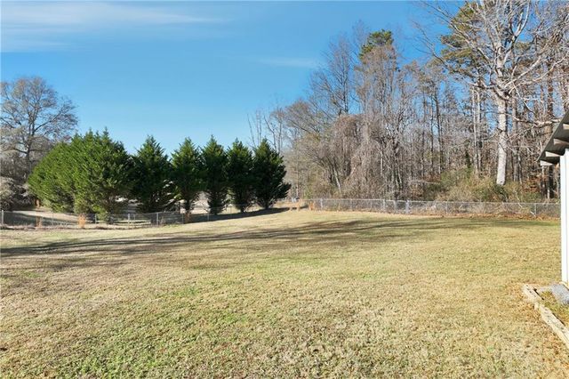 4052 Sutton Road, Gainesville, GA 30506