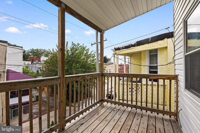 2815 PARKWOOD AVE, Baltimore, MD 21217