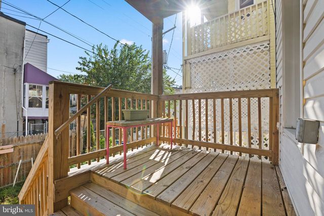 2815 PARKWOOD AVE, Baltimore, MD 21217