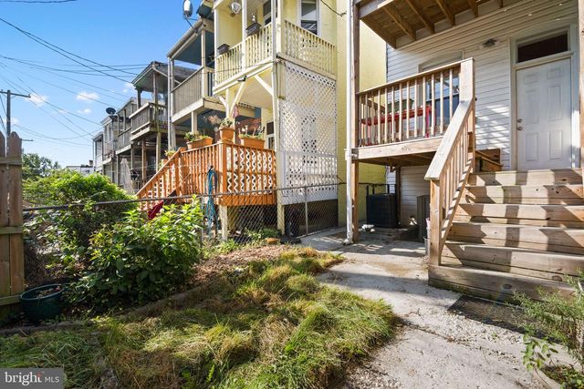2815 PARKWOOD AVE, Baltimore, MD 21217