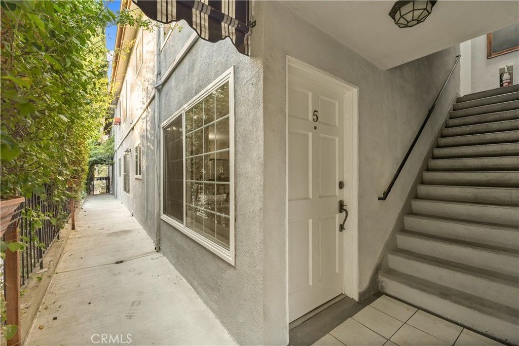 540 N Croft Avenue 5, Los Angeles, CA 90048 — photo 3