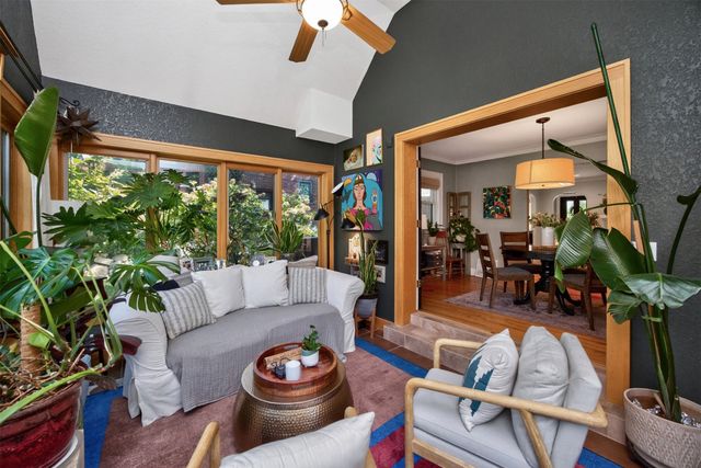 1510 41st Place, Des Moines, IA 50311