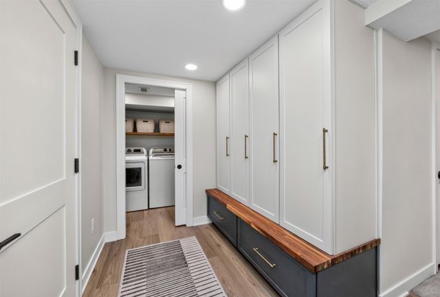 1510 41st Place, Des Moines, IA 50311