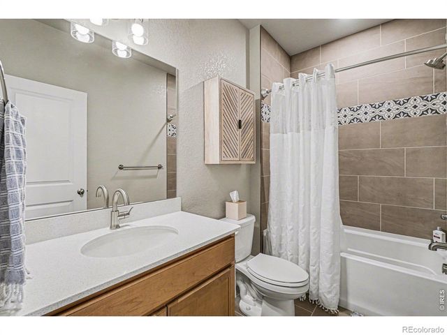 4183 Trapper Lake Drive, Loveland, CO 80538