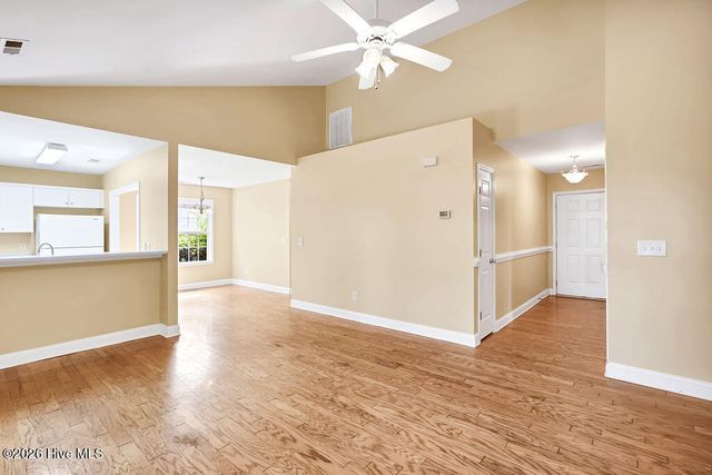 104 Grasmere Court, Leland, NC 28451