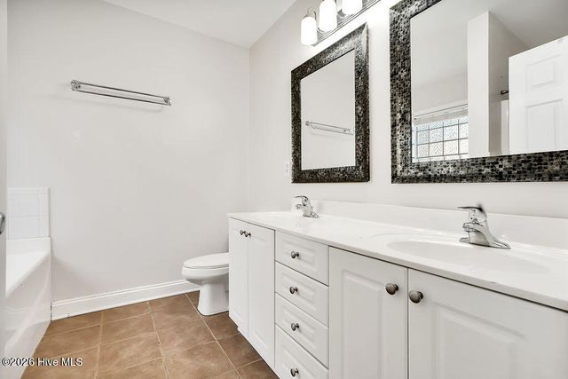 104 Grasmere Court, Leland, NC 28451