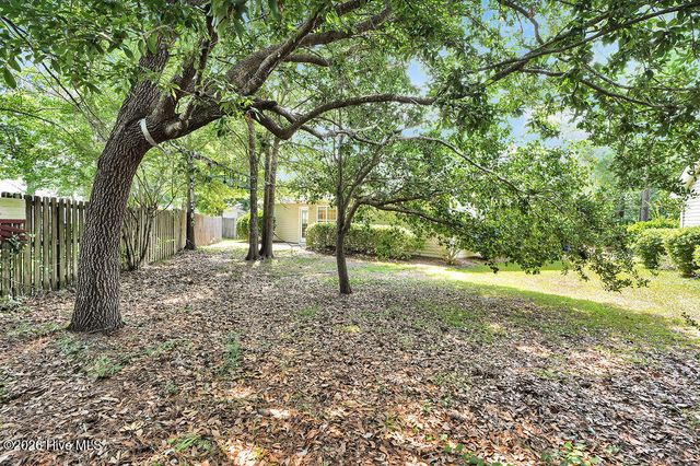 104 Grasmere Court, Leland, NC 28451