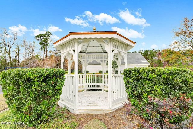104 Grasmere Court, Leland, NC 28451