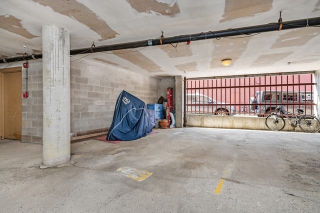 348 Rantoul St 305, Beverly, MA 01915