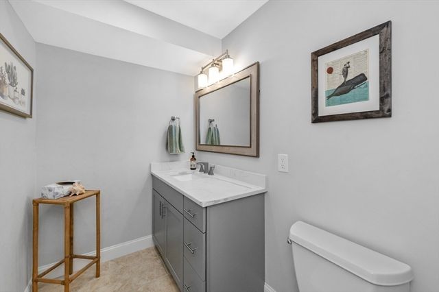 348 Rantoul St 305, Beverly, MA 01915