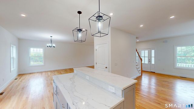 26 Farm View Drive, Norwich, CT 06360