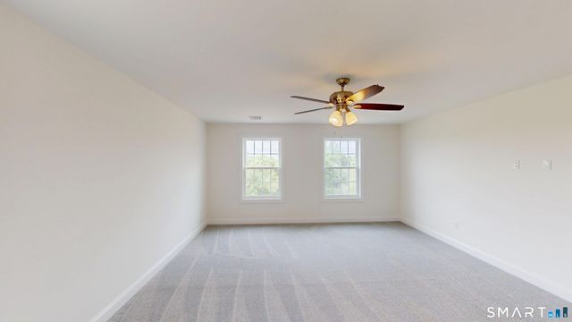 26 Farm View Drive, Norwich, CT 06360