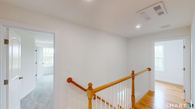 26 Farm View Drive, Norwich, CT 06360