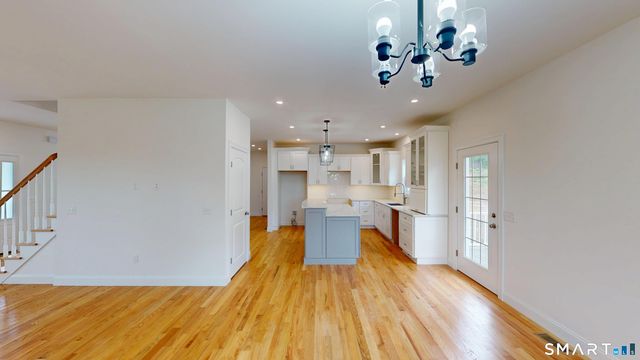 26 Farm View Drive, Norwich, CT 06360