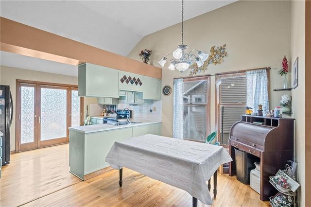 6413 Anderson Street, Shawnee, KS 66226