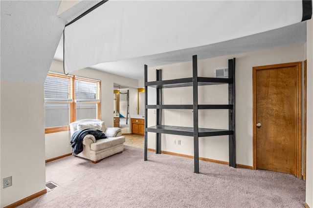 6413 Anderson Street, Shawnee, KS 66226