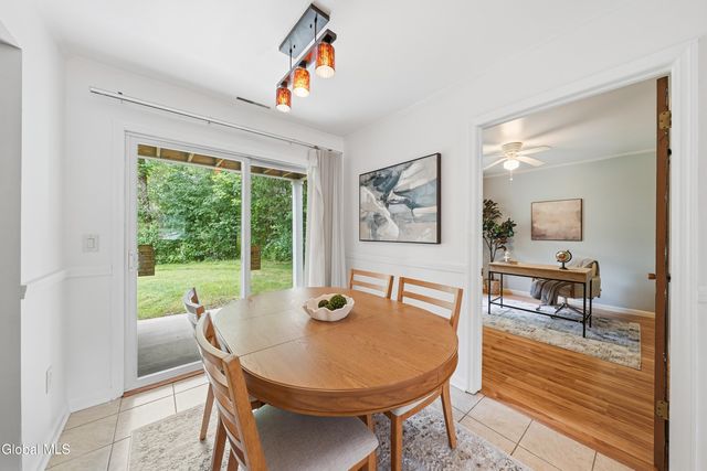 192 Cedarview Lane, Colonie, NY 12189