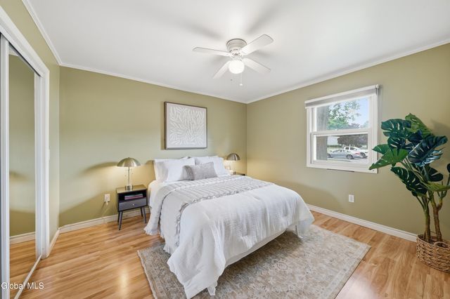 192 Cedarview Lane, Colonie, NY 12189