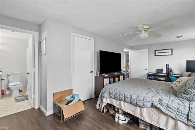 30 Boykin LN, Hampton, VA 23663