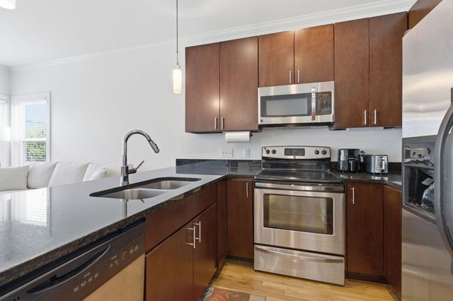 600 Garfield St Apt 16, Nashville, TN 37208
