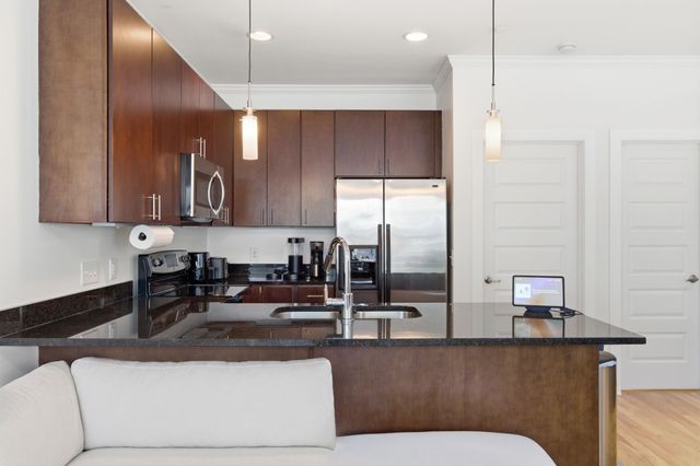 600 Garfield St Apt 16, Nashville, TN 37208