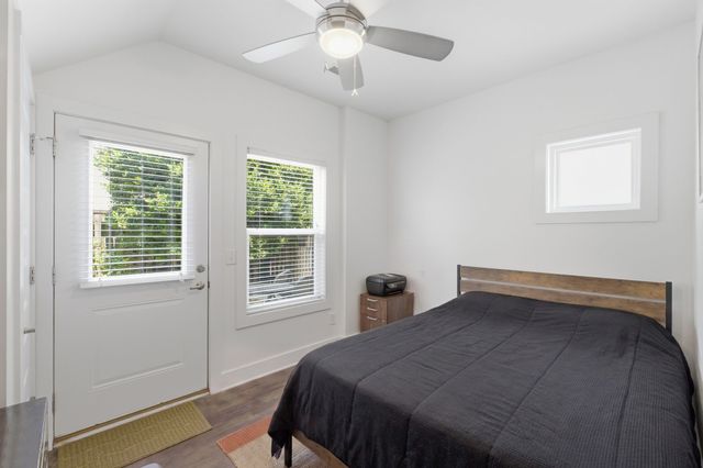 600 Garfield St Apt 16, Nashville, TN 37208