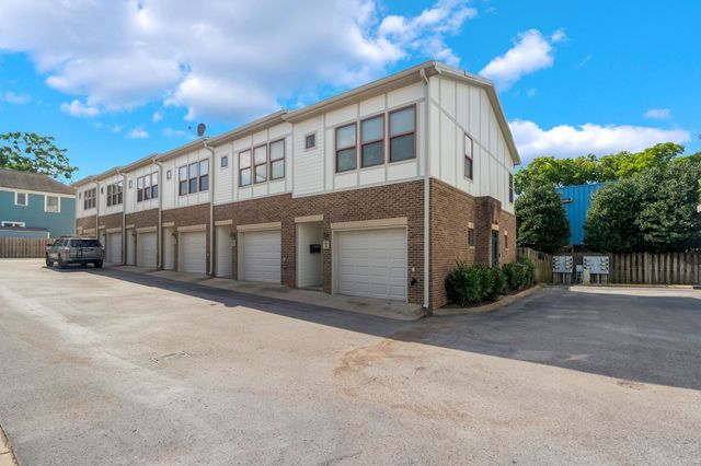 600 Garfield St Apt 16, Nashville, TN 37208