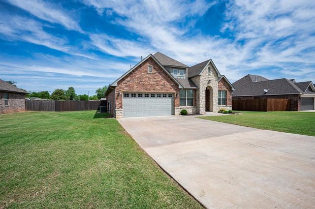 9 Southpointe Avenue, Tuttle, OK 73089
