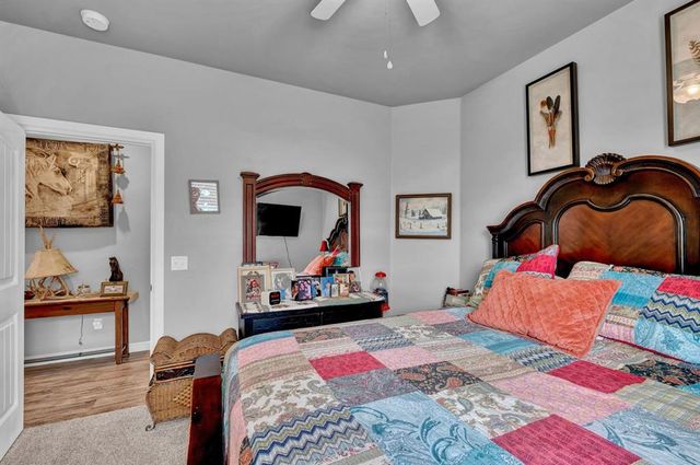 9 Southpointe Avenue, Tuttle, OK 73089