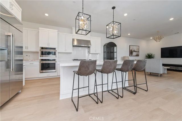 127 Merit, Irvine, CA 92618