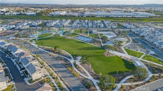 127 Merit, Irvine, CA 92618