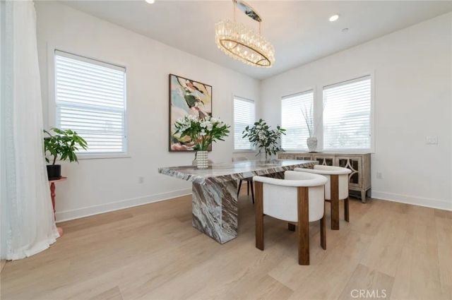 127 Merit, Irvine, CA 92618