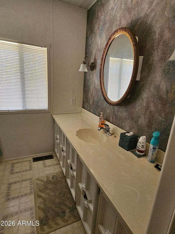 17018 N 66TH Drive, Glendale, AZ 85308 — photo 3