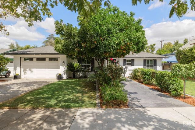 2810 19th St., Bakersfield, CA 93301