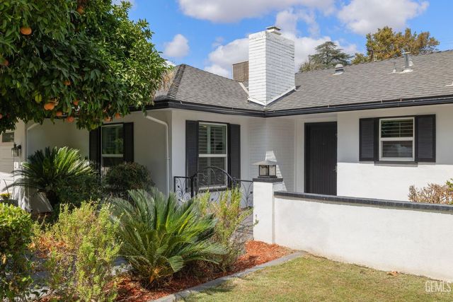 2810 19th St., Bakersfield, CA 93301