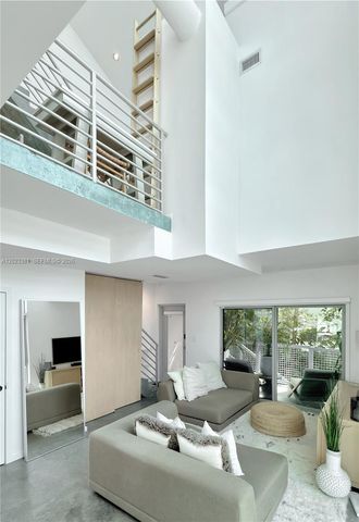 734 Michigan Avenue 7, Miami Beach, FL 33139