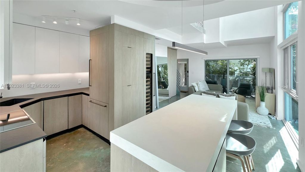 734 Michigan Avenue 7, Miami Beach, FL 33139