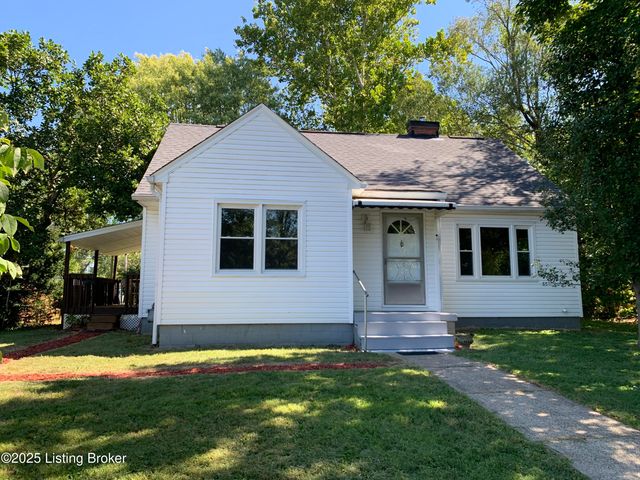 311 Maple Ct, La Grange, KY 40031