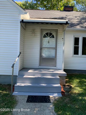 311 Maple Ct, La Grange, KY 40031