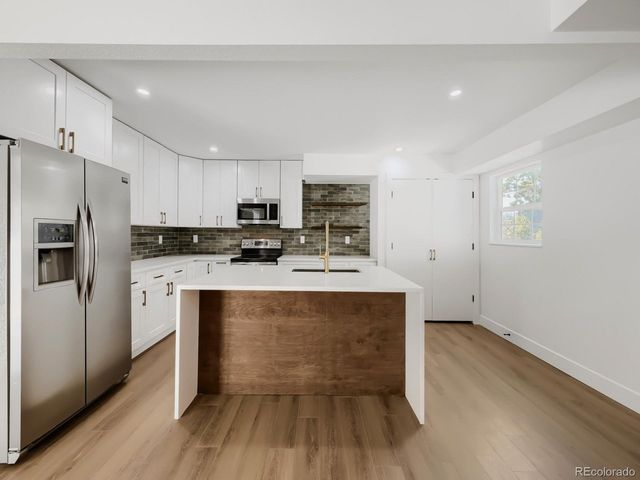 2813 S Xanadu Way, Aurora, CO 80014