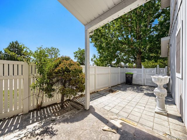 2813 S Xanadu Way, Aurora, CO 80014
