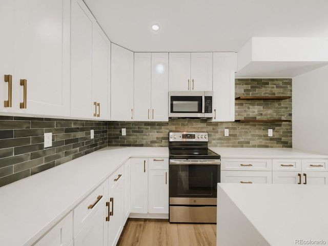 2813 S Xanadu Way, Aurora, CO 80014