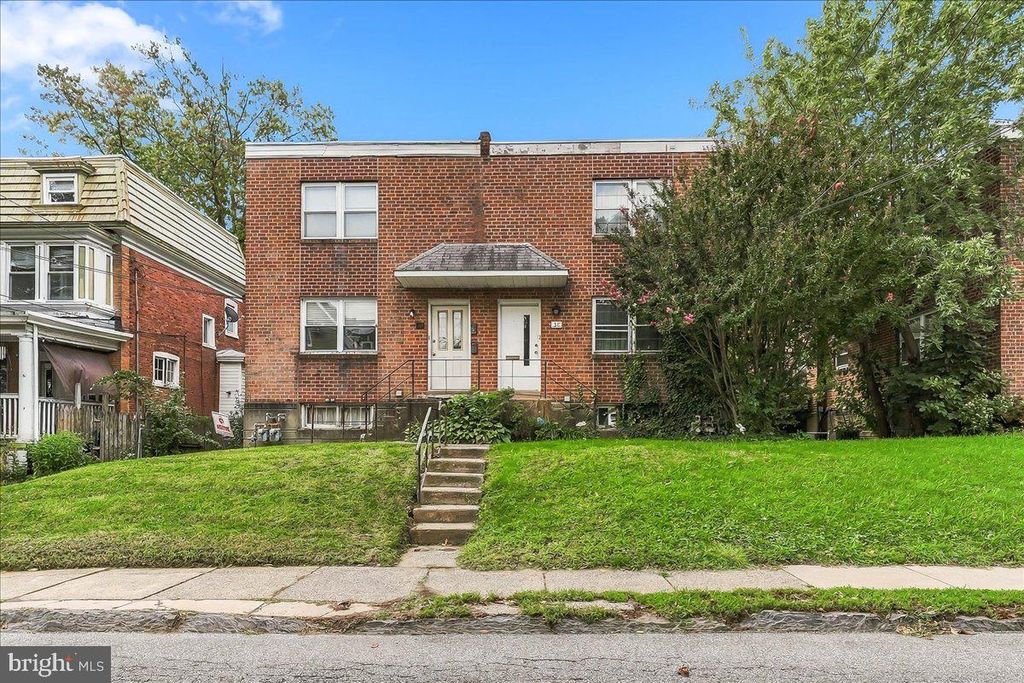 38 E STRATFORD AVE, LANSDOWNE, PA 19050 — exterior