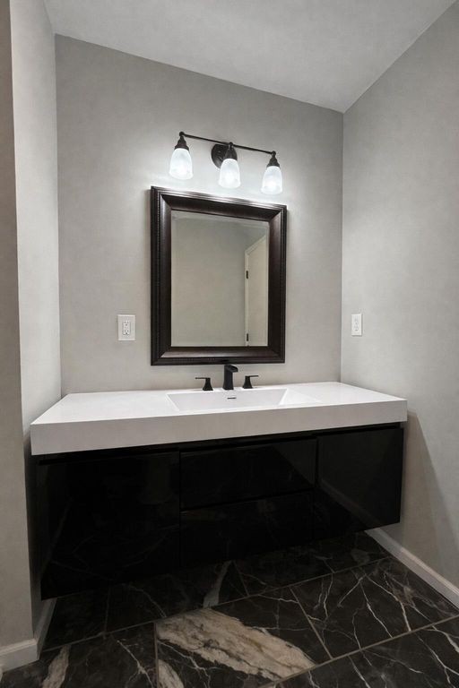 Image 18 of property listing at 1401 Old Highway 6, Cross, SC 29436