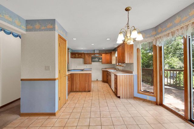 29510 Washington AVENUE, Burlington, WI 53105