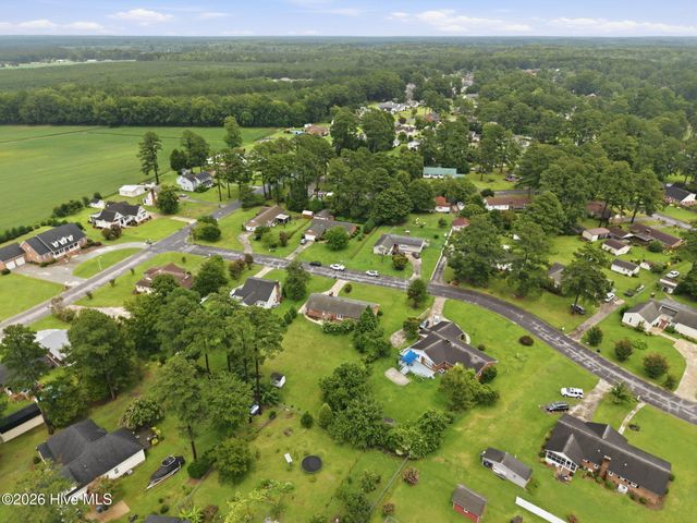 206 Ellison Drive, Washington, NC 27889