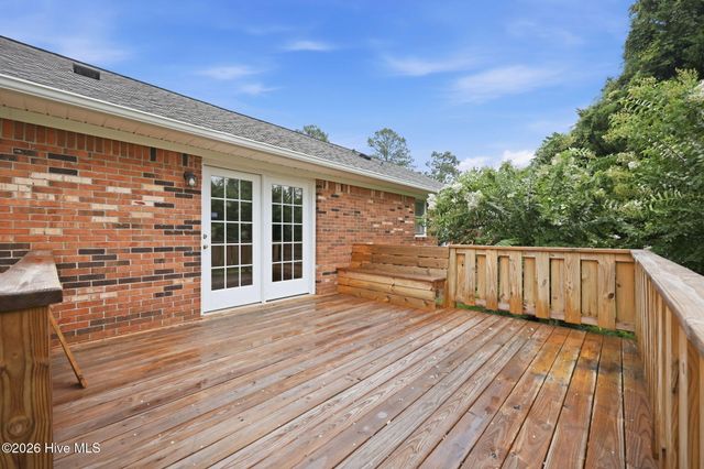 206 Ellison Drive, Washington, NC 27889