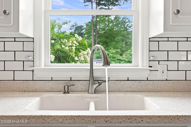 206 Ellison Drive, Washington, NC 27889