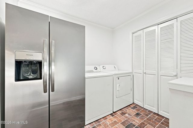 206 Ellison Drive, Washington, NC 27889